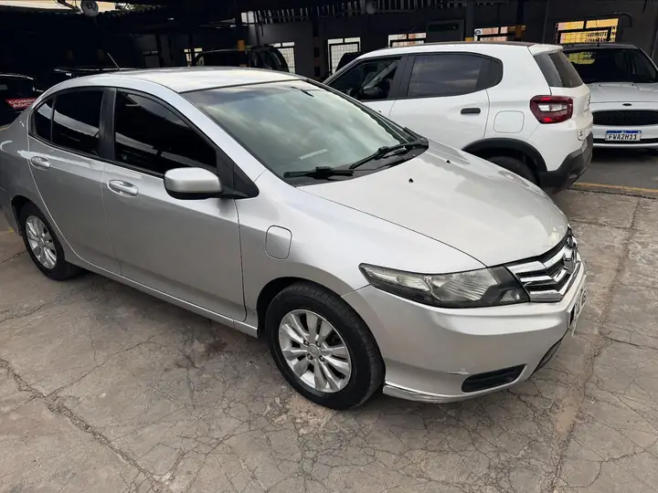 Honda City vendido
