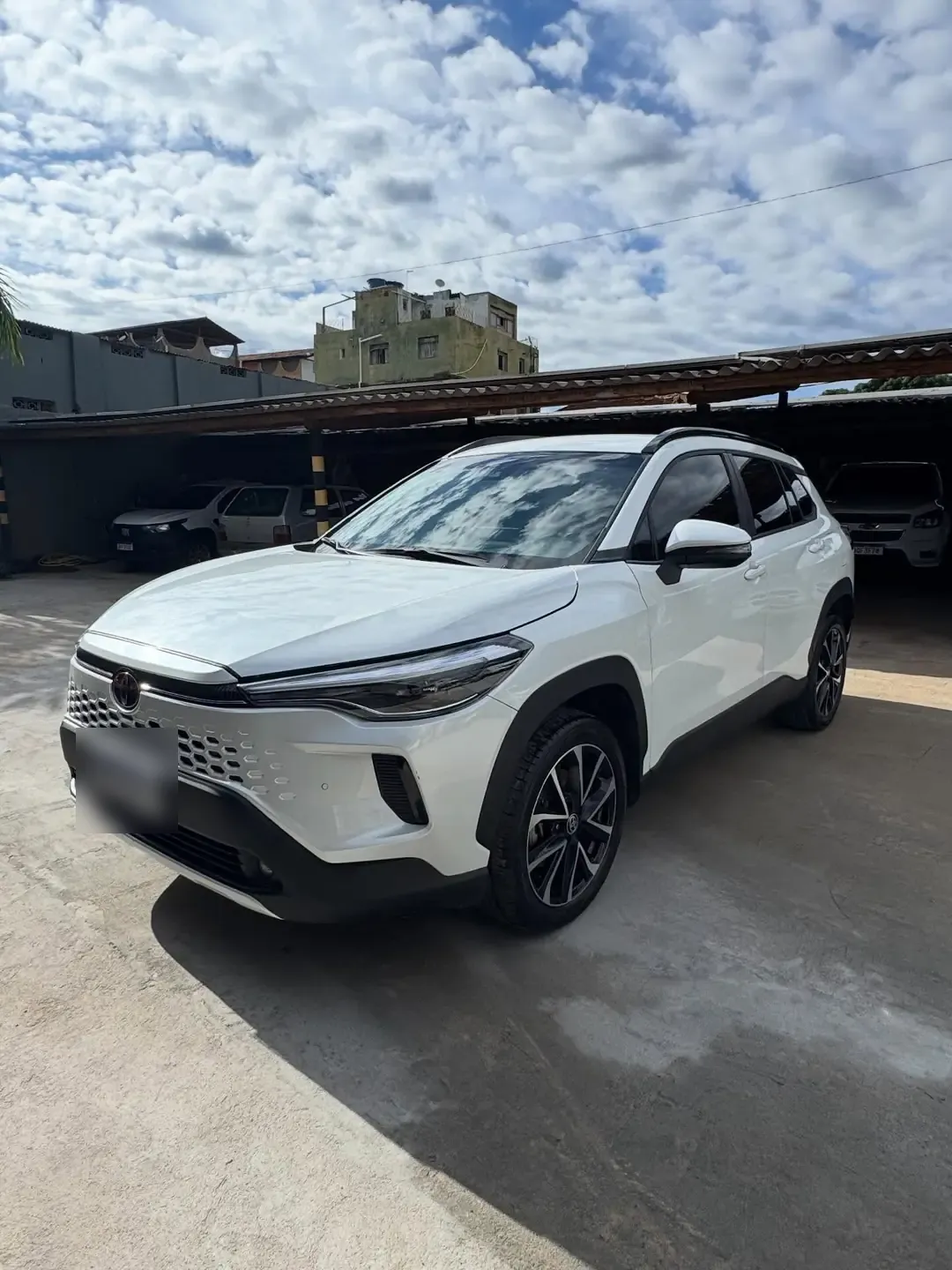 Toyota Corolla Cross 2025/26 branco