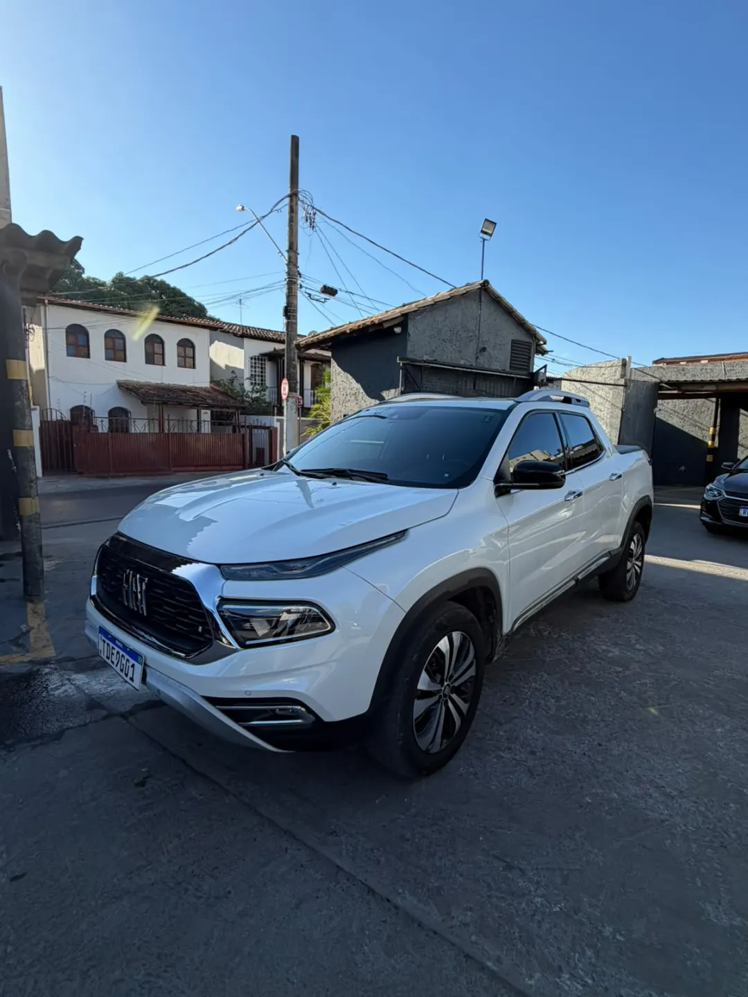 Fiat Toro  branco