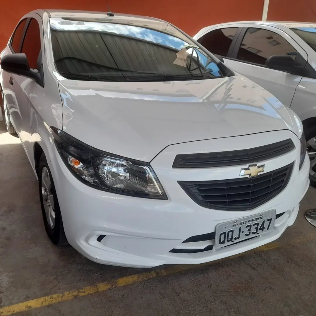 Chevrolet Onix 2019 branco