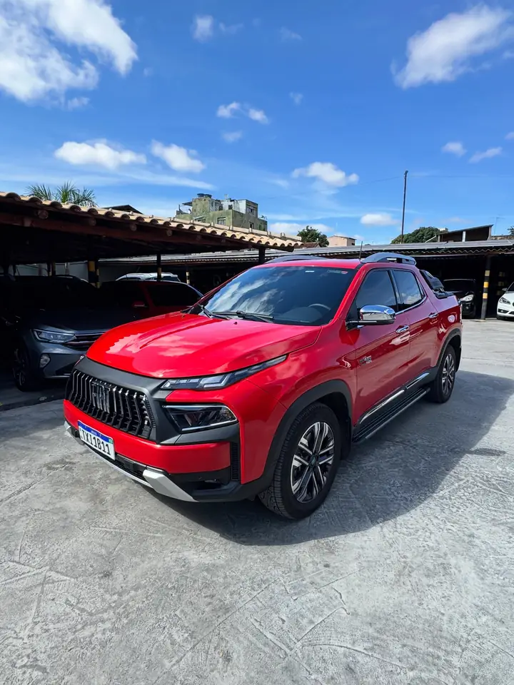 Fiat Toro vermelho vendido