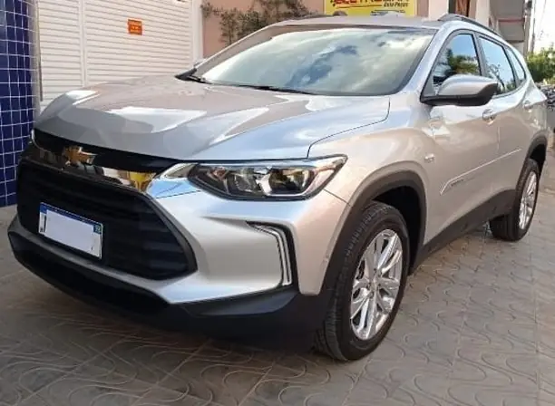 Chevrolet Tracker 2021 prata