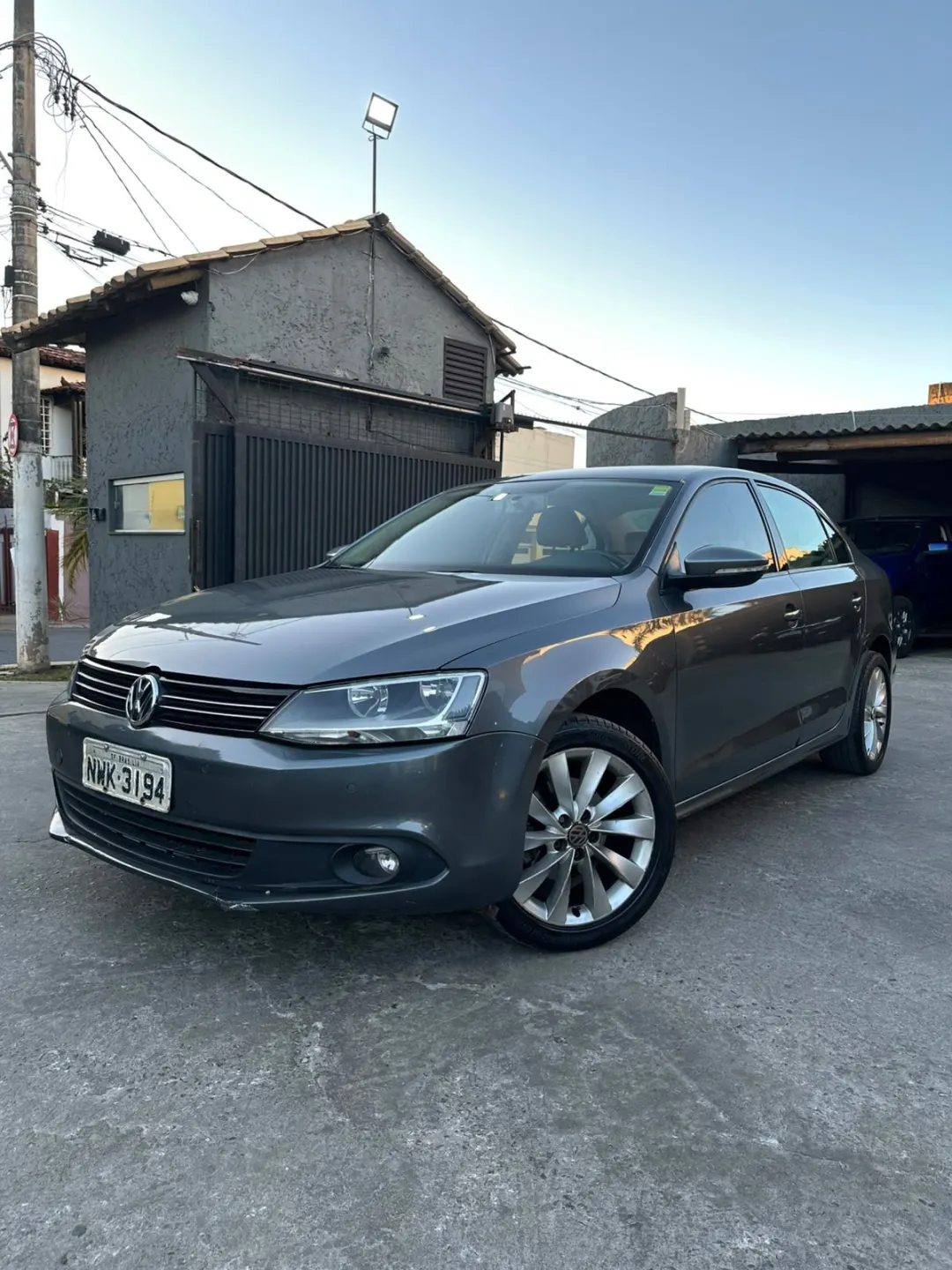 Volkswagen Jetta  cinza